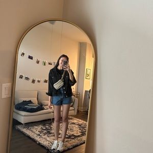 Meet your Posher, Ysabel